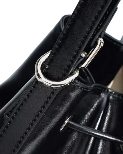 Isalyn – Lederen bucket tote voor vrouwen die in hun kracht staan | Earth Chique Collectie