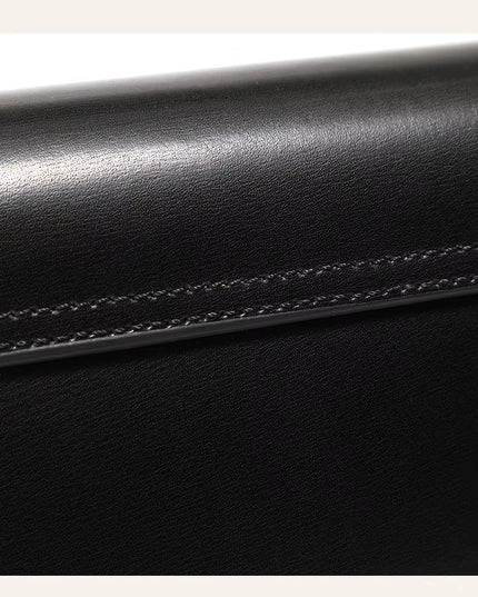 Luma – Vintage schoudertas | Een serene krachtbron in glanzend leer | Sereen Collectie